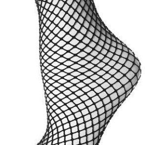 fishnet ankle socks